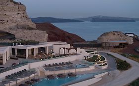 Santo Mine Oia Suites